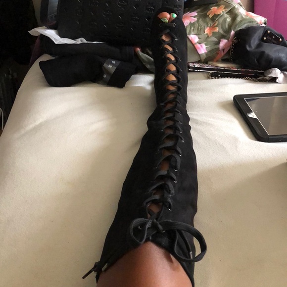 Thigh high boots - Picture 2 of 5